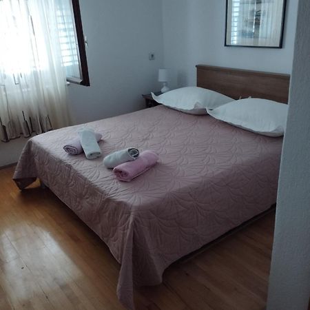 Guest House Gracijana Makarska Eksteriør billede